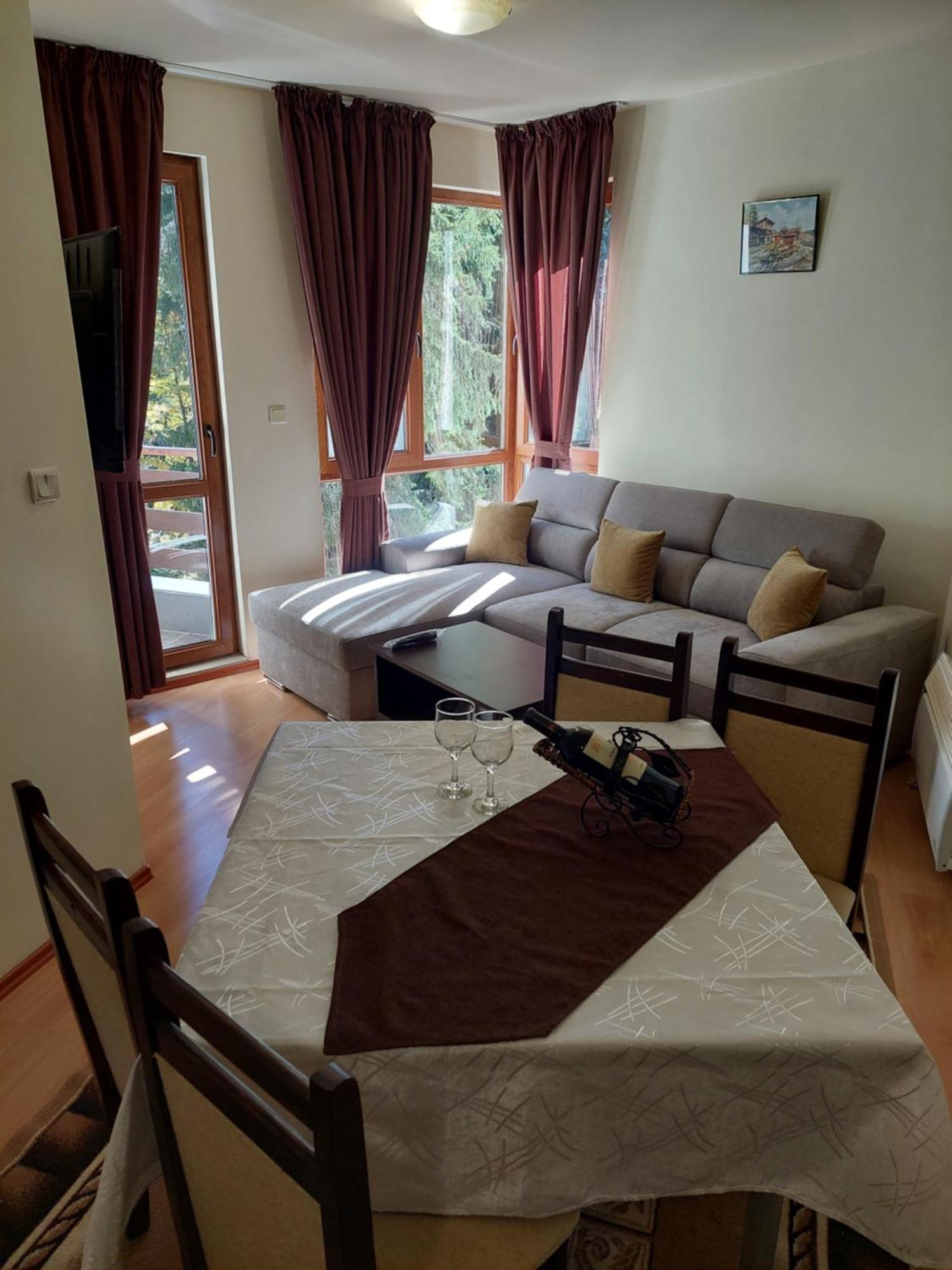 Ski & Holiday Apartments In Pamporovo Luaran gambar
